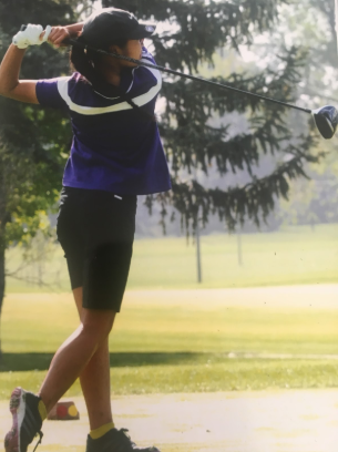 Sophomore shares passion for golf